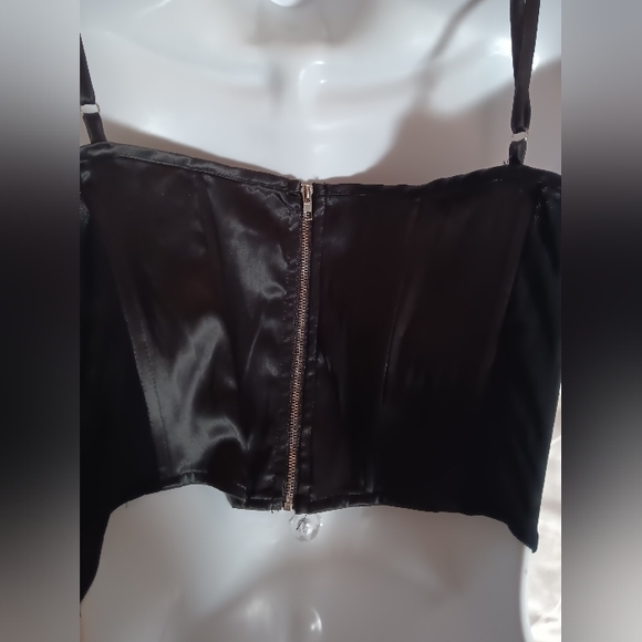 NWOT FashionNova Boned Corset top - Picture 5 of 6